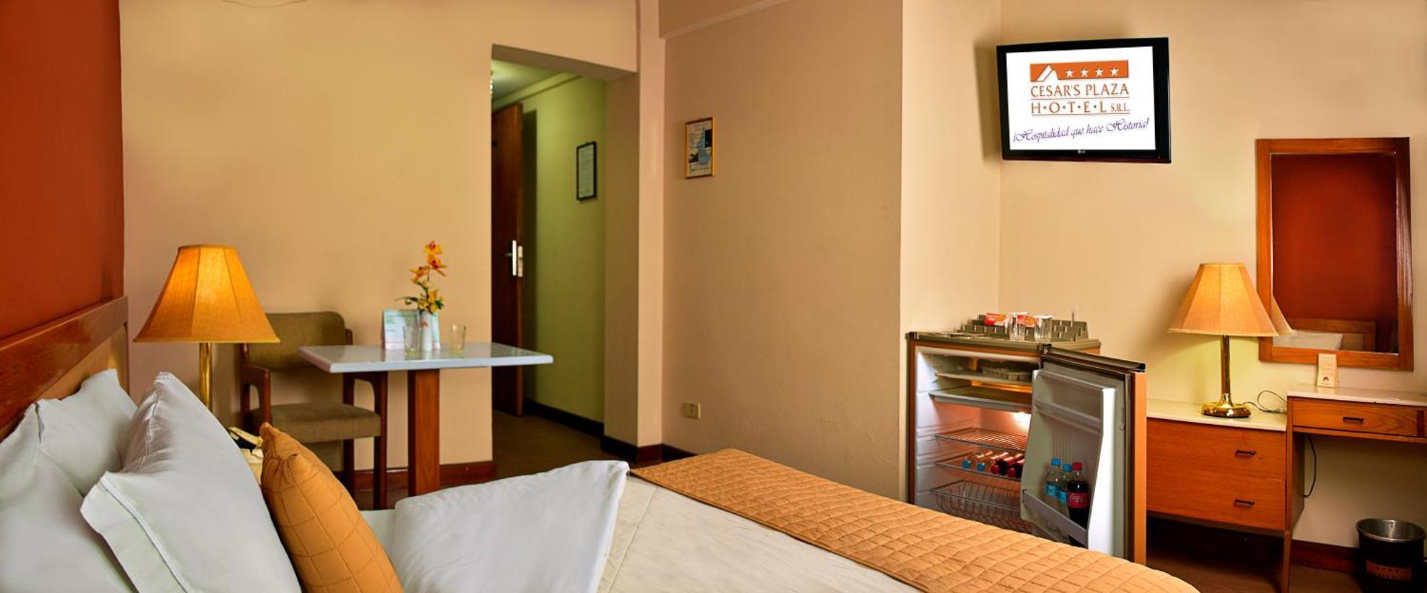 Cesar'S Plaza Hotel Кочабамба Екстериор снимка
